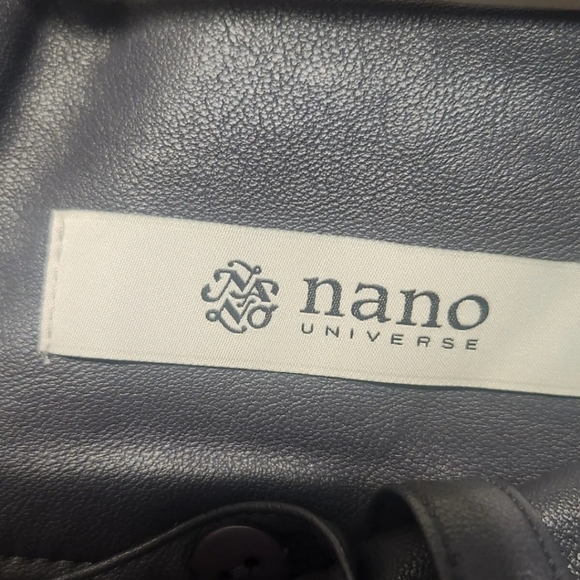 jacket and skirt - Picture 6 of 9